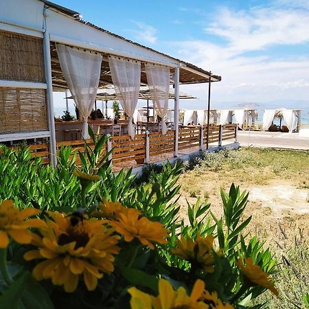 Larissa Hotel Szkála Kültér fotó